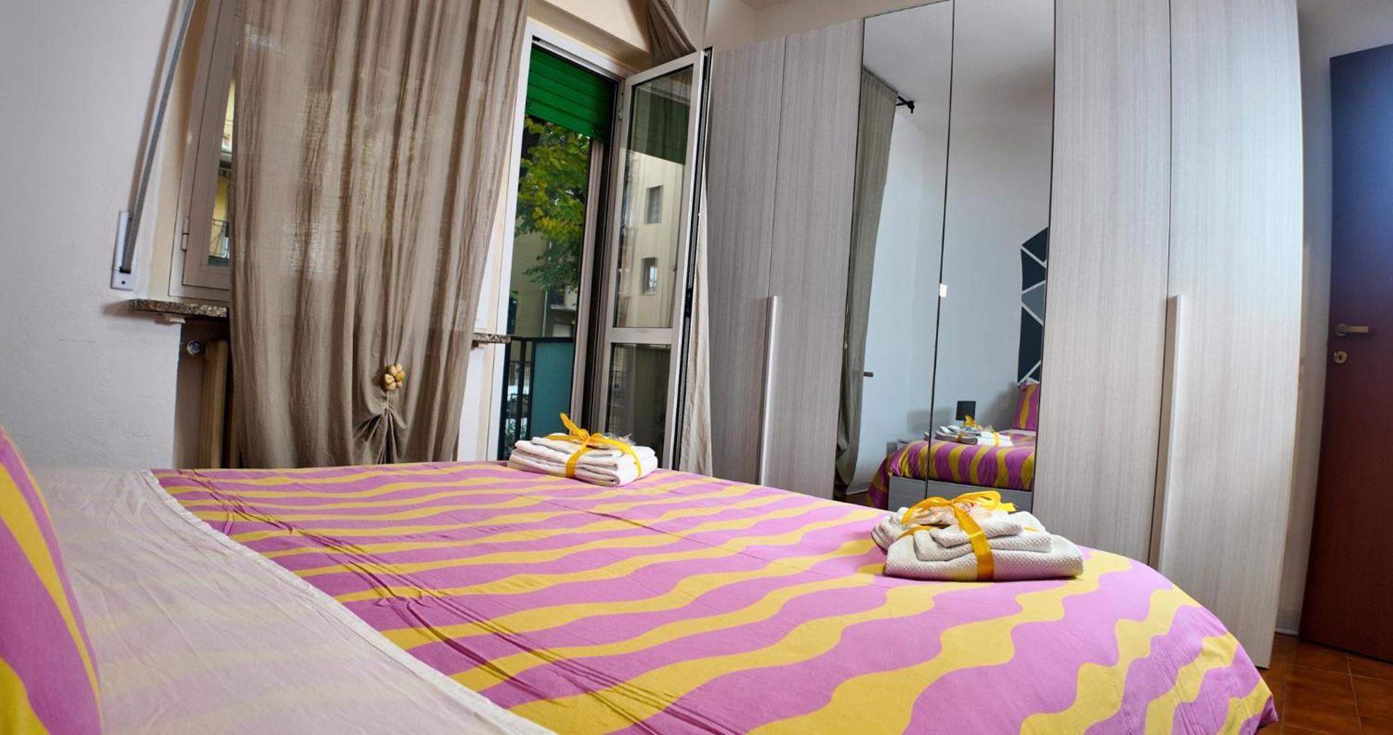 Appartamento Stabia House Parma Esterno foto